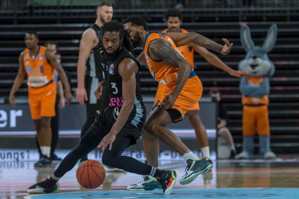 缘球员并引 缘球员并引